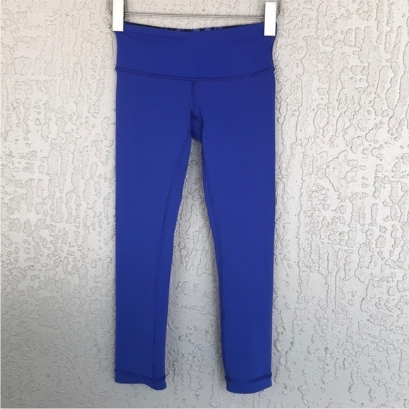 Lululemon Reversible Capri Cropped Legging Pants - Picture 6 of 12